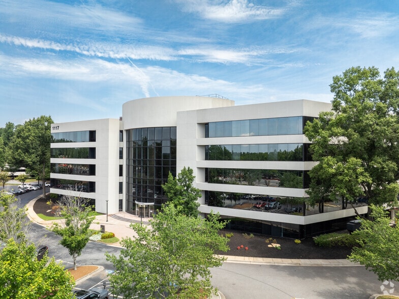 More Photos Of 1117 Perimeter Ctr W, Atlanta Office For Lease