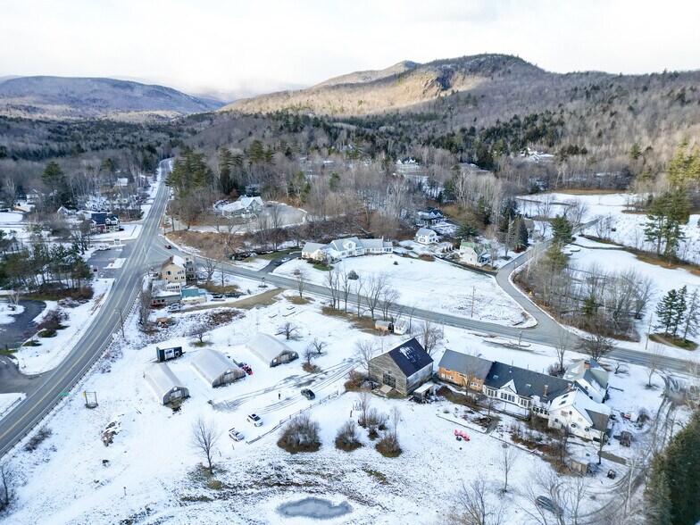 More Photos Of 193 Main St, Jackson Restaurant For Sale