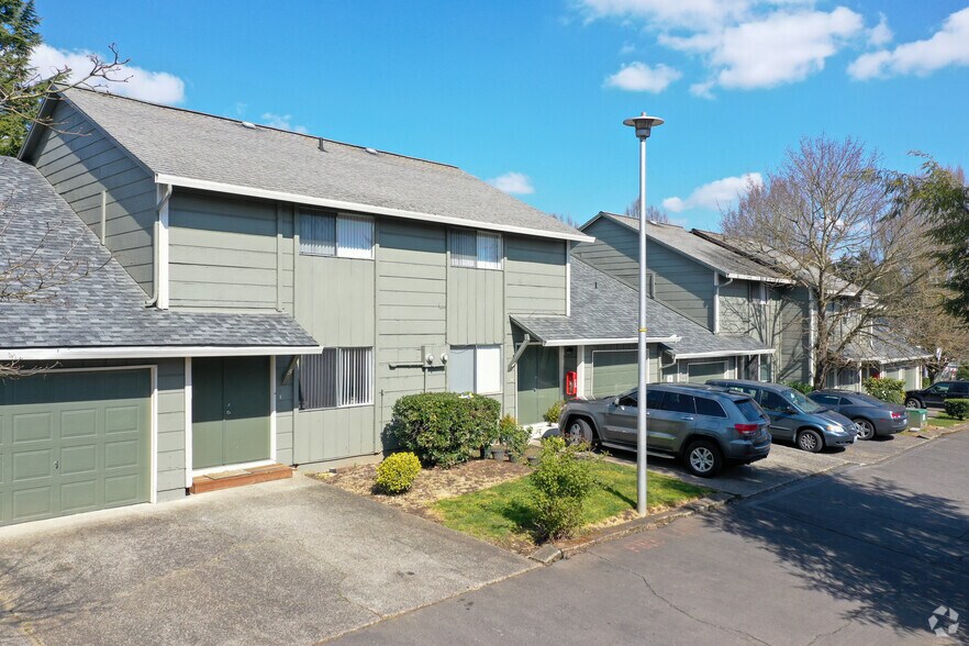 More Photos Of 2702-2812 NE 86th Ave, Vancouver Apartments For Sale