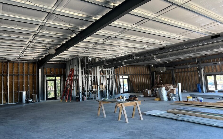 More Photos Of 355 Faison Rd, Mount Pleasant General Retail For Lease