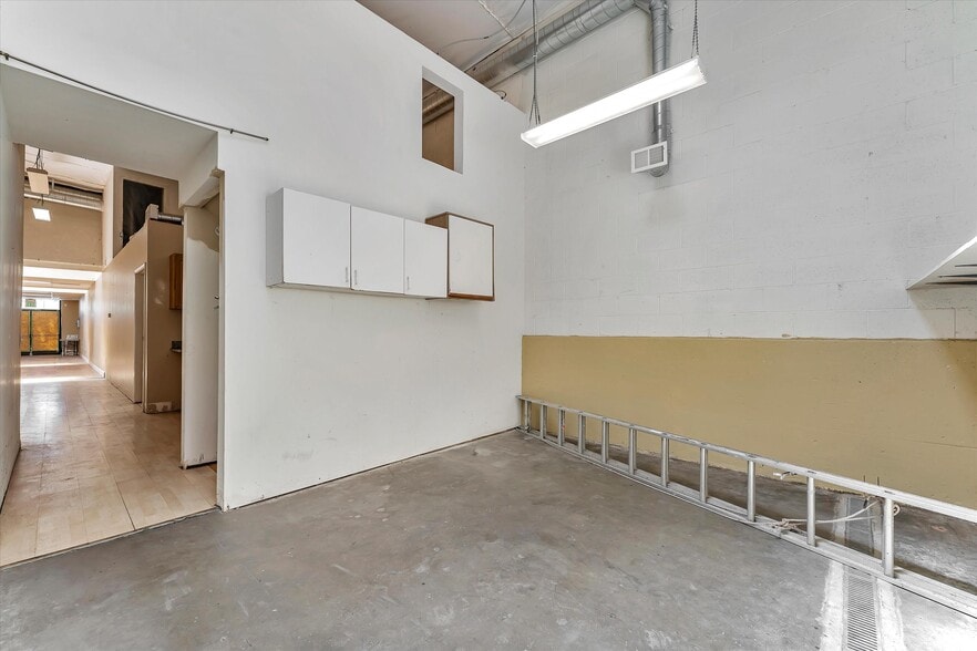 More Photos Of 1227 San Pablo Ave, Berkeley Storefront For Sale