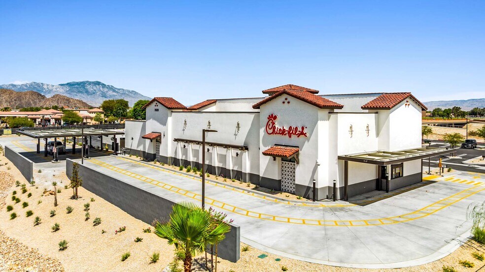 Primary Photo Of 79520 CA-111, La Quinta Fast Food For Sale