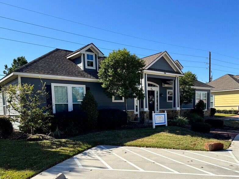 More Photos Of 8900 Eastloch Dr, Spring Unknown For Lease