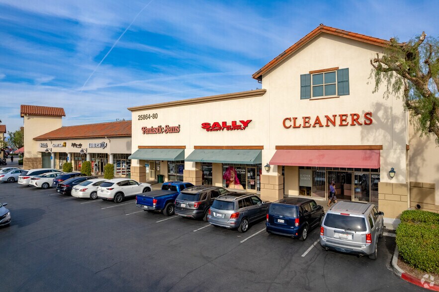 More Photos Of 25450 The Old Rd, Valencia Unknown For Lease