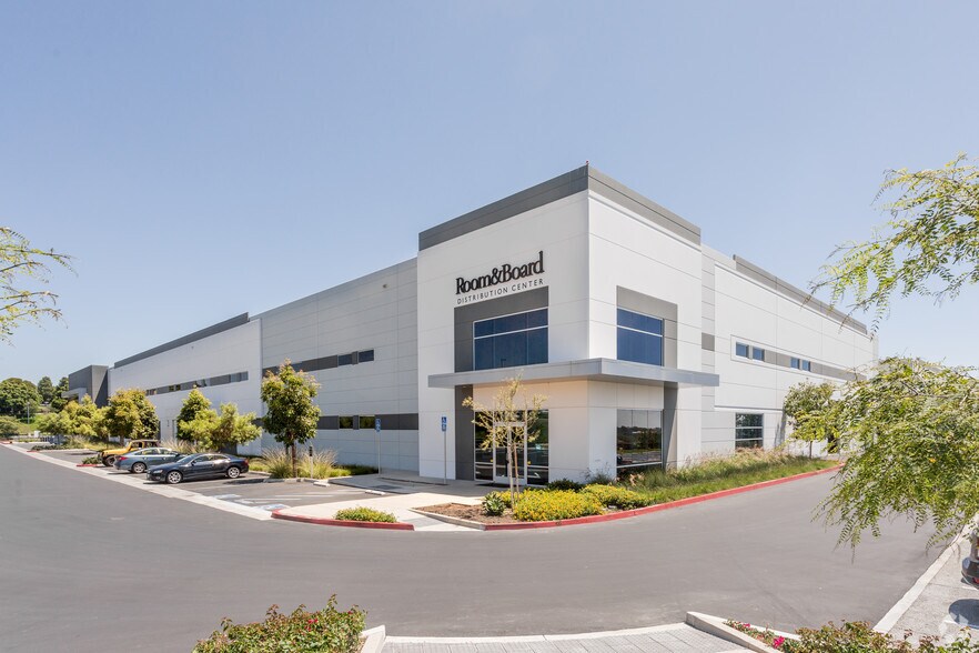 More Photos Of 6131 Innovation Way, Carlsbad Unknown For Lease