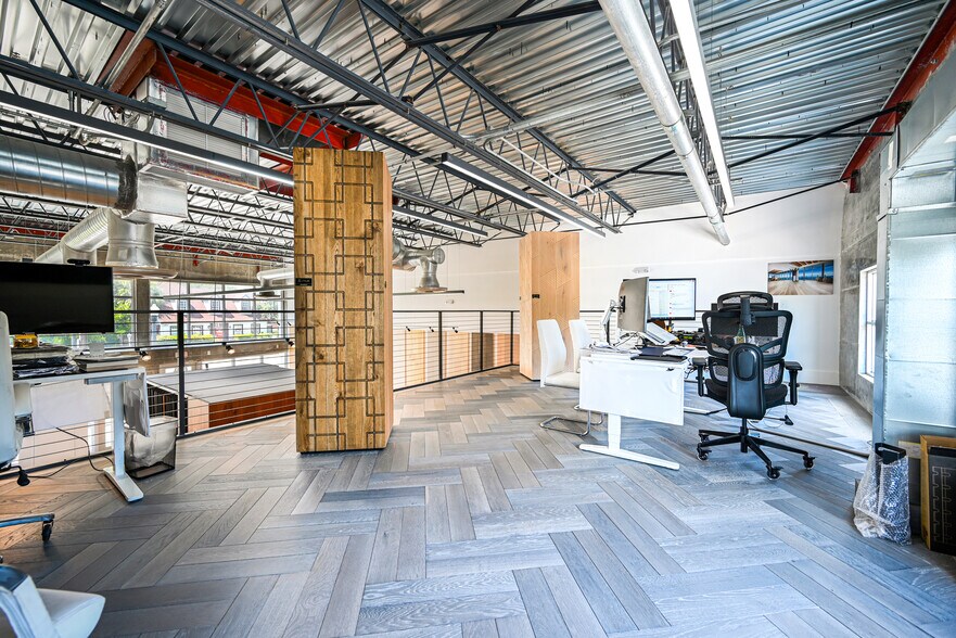 More Photos Of 7541 Biscayne, Miami General Retail For Lease