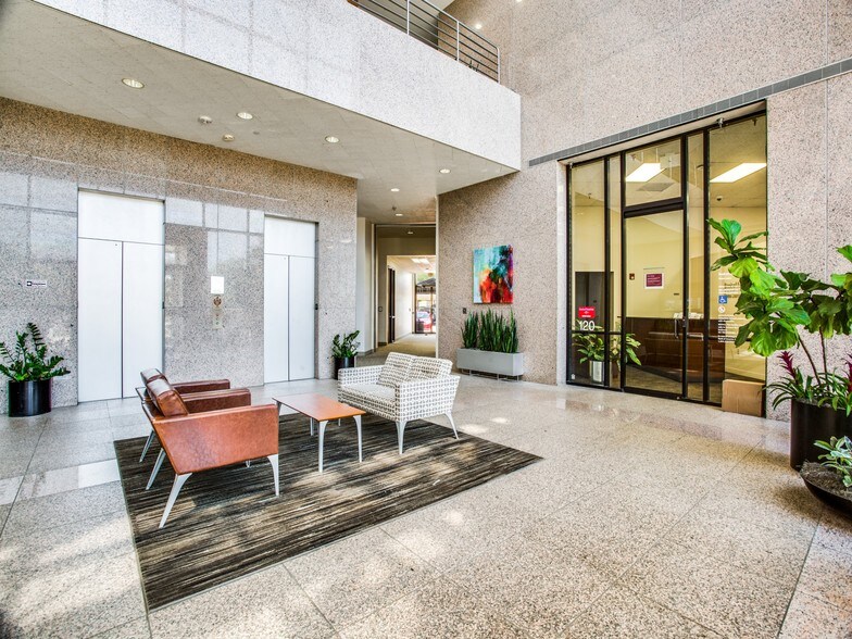 More Photos Of 1400 Preston Rd, Plano Coworking Space