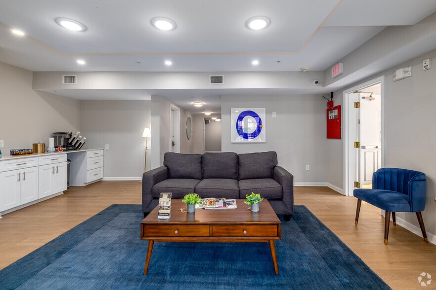 More Photos Of 8710 Research Dr, Charlotte Apartments For Sale