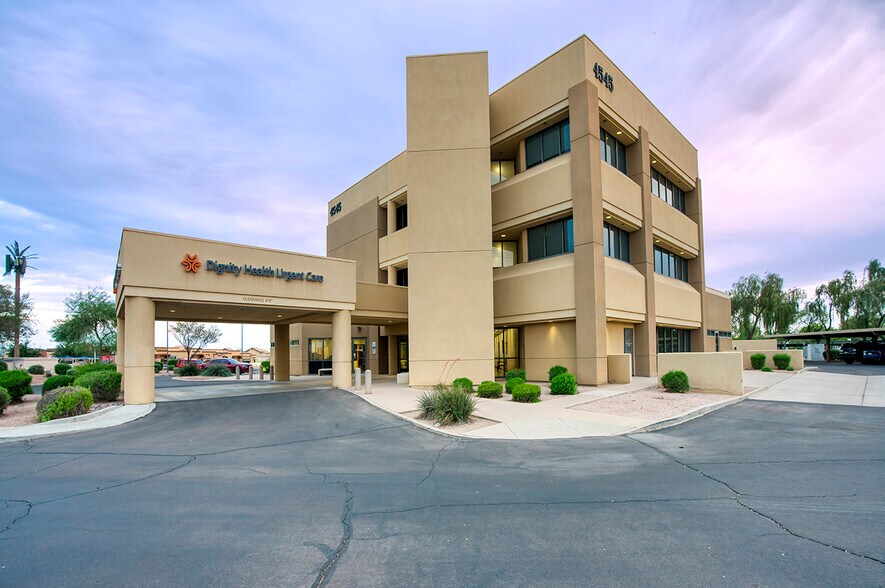 More Photos Of 4545 E Chandler Blvd, Phoenix Medical For Lease