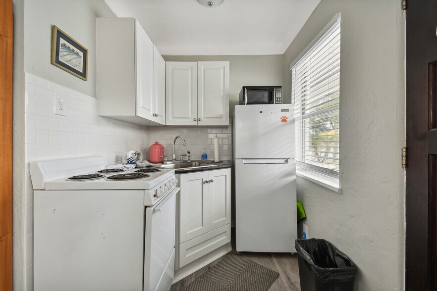 More Photos Of 779 9th Ave N, Saint Petersburg Apartments For Sale