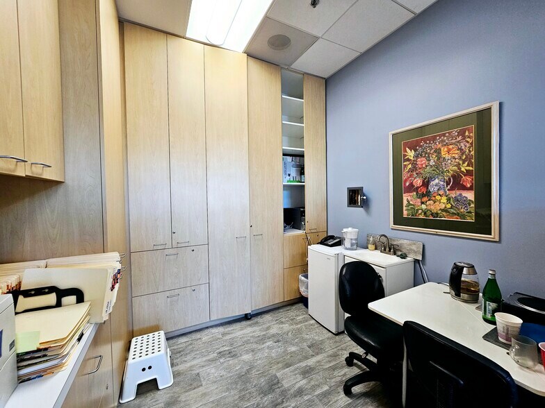 More Photos Of 16520 Bake Pky, Irvine Office For Sale