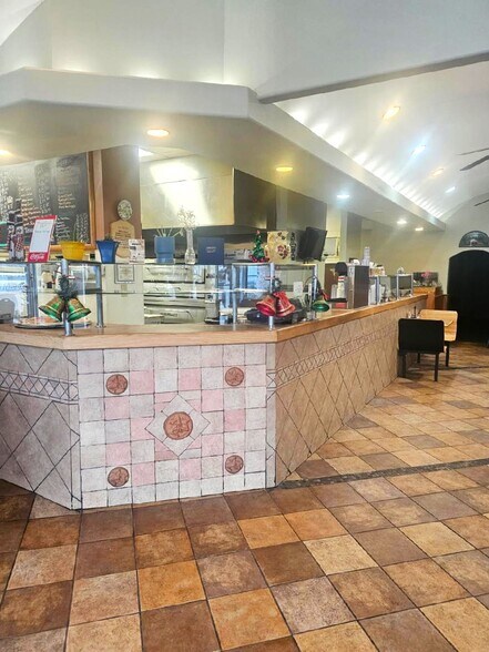 More Photos Of 58 S 3rd St, Oxford Restaurant For Sale
