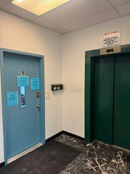 More Photos Of 4322 50th St, Woodside Medical For Sale