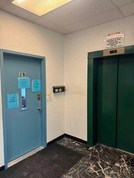 More Photos Of 4322 50th St, Woodside Medical For Sale
