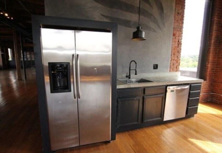 More Photos Of 25 Union St, Worcester Loft Creative Space For Lease