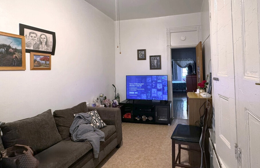 More Photos Of 1111 Willoughby Ave, Brooklyn Apartments For Sale