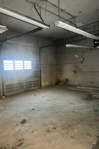 More Photos Of 860 Scarsdale Ave, Scarsdale Storefront For Lease