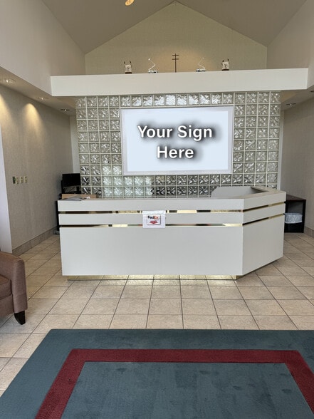 More Photos Of 702 Tillman Pl, Plant City Medical For Sale
