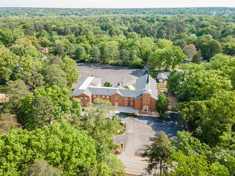 More Photos Of 7740 Cherokee Rd, Richmond Religious Facility For Sale