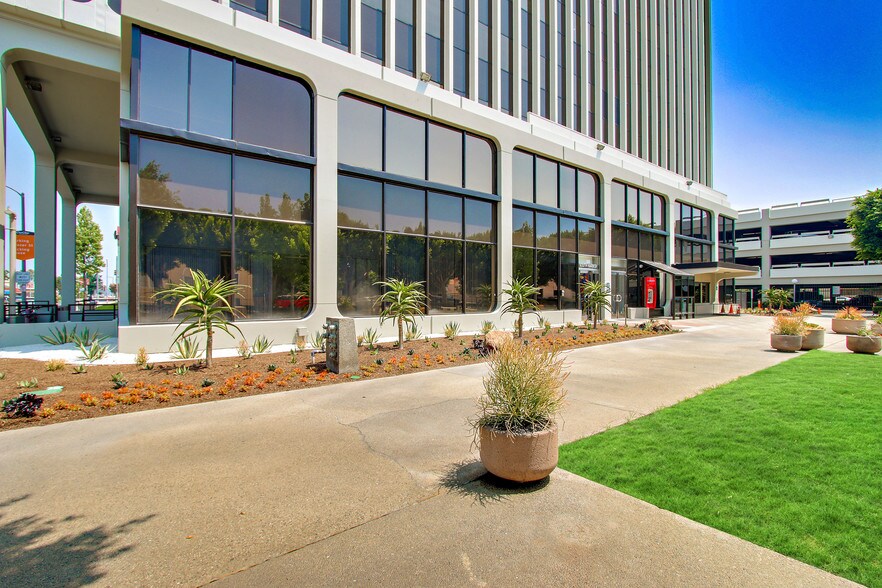Primary Photo Of 300 S Harbor Blvd, Anaheim Office For Lease