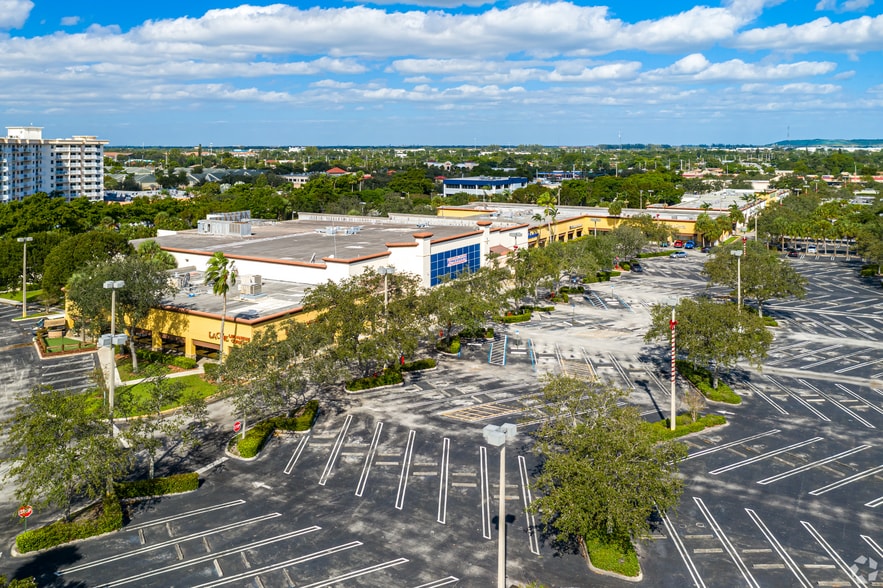 Primary Photo Of 1-299 S Pompano Pky, Pompano Beach Unknown For Lease