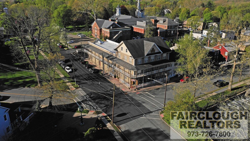 More Photos Of 430 Front St, Belvidere Hotel For Sale