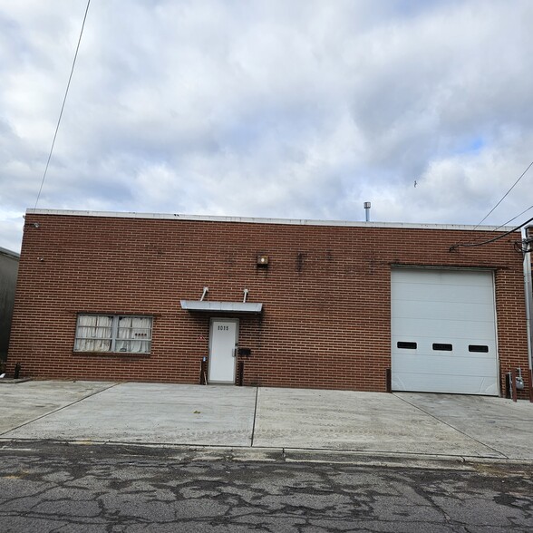 More Photos Of 1015 Pennsylvania Ave, Linden Manufacturing For Sale