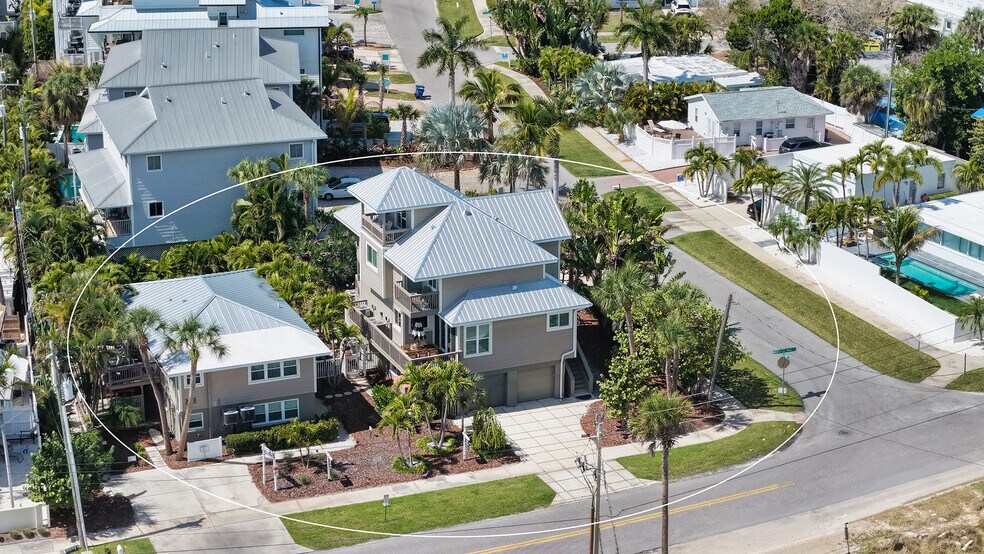 More Photos Of 5610 AVENIDA DEL MARE, Sarasota Specialty For Sale