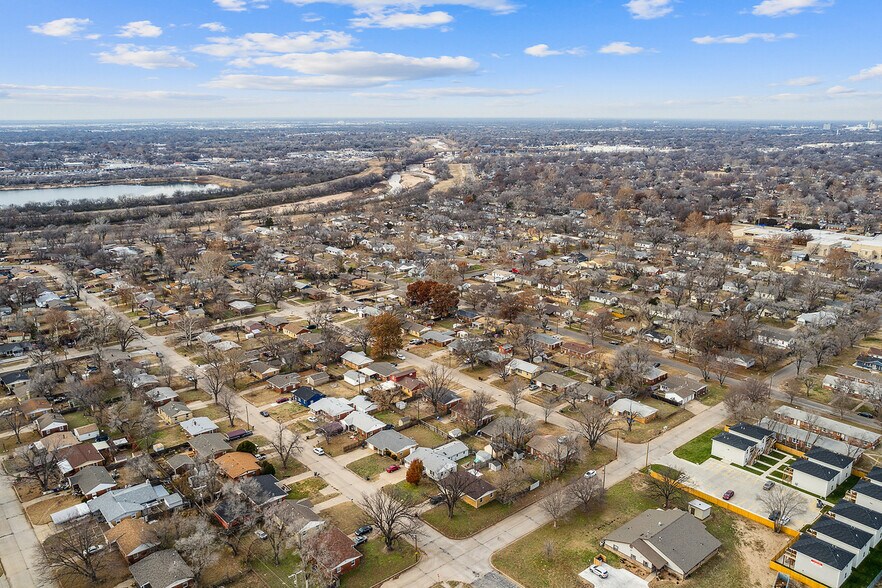 More Photos Of 3212-3244 S. Victoria St, Wichita Apartments For Sale