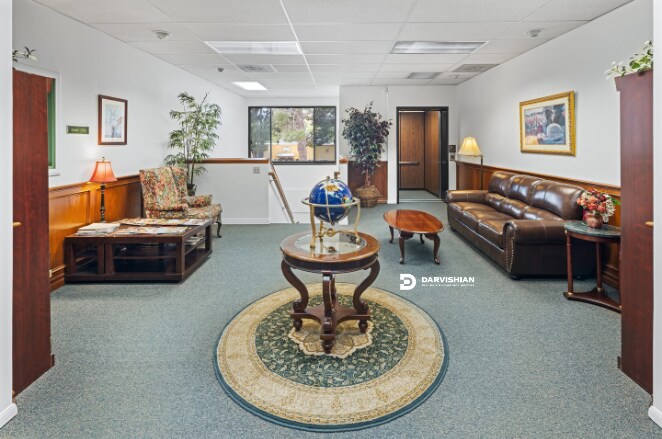 More Photos Of 1605 E 4th St, Santa Ana Office For Sale