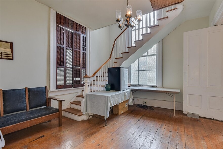 More Photos Of 205 E Liberty St, Washington Religious Facility For Sale