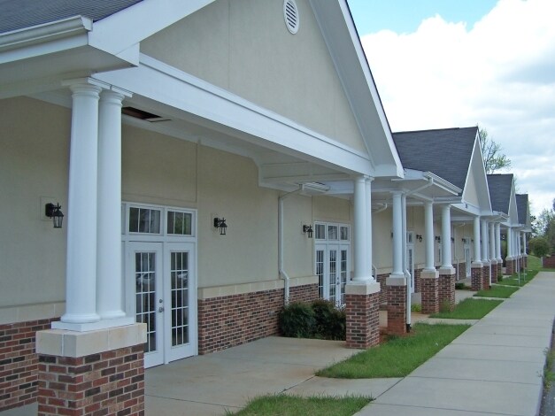 Primary Photo Of 3735 Admiral Dr, High Point Office For Lease