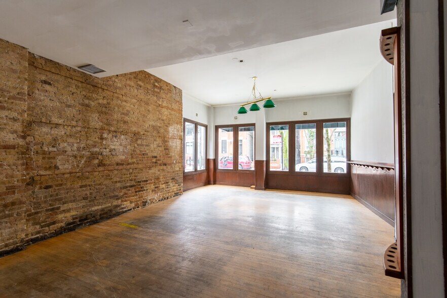 More Photos Of 1935 N Sedgwick St, Chicago Apartments For Lease