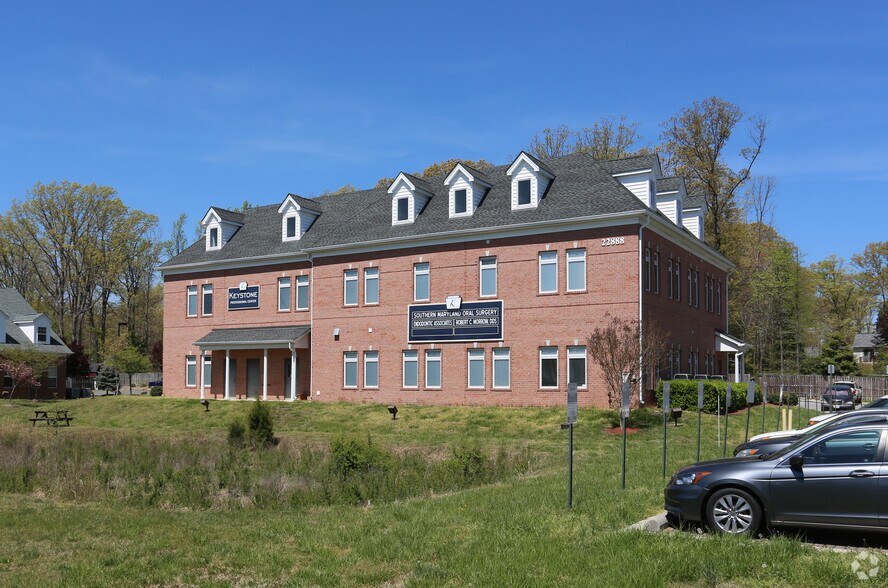 More Photos Of 22888 Three Notch Rd, California Office For Sale