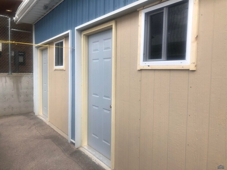 More Photos Of 947 Main St, Sturgis Sports And Entertainment For Sale