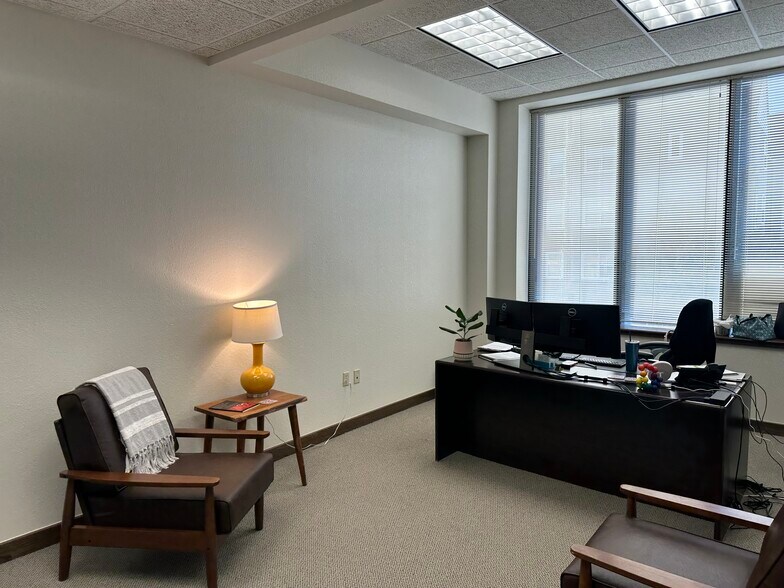 More Photos Of 400 N Walker Ave, Oklahoma City Office For Lease