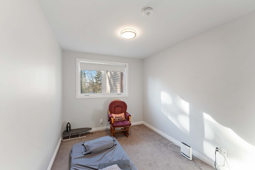 More Photos Of 732 Morin St, Ottawa Apartments For Sale