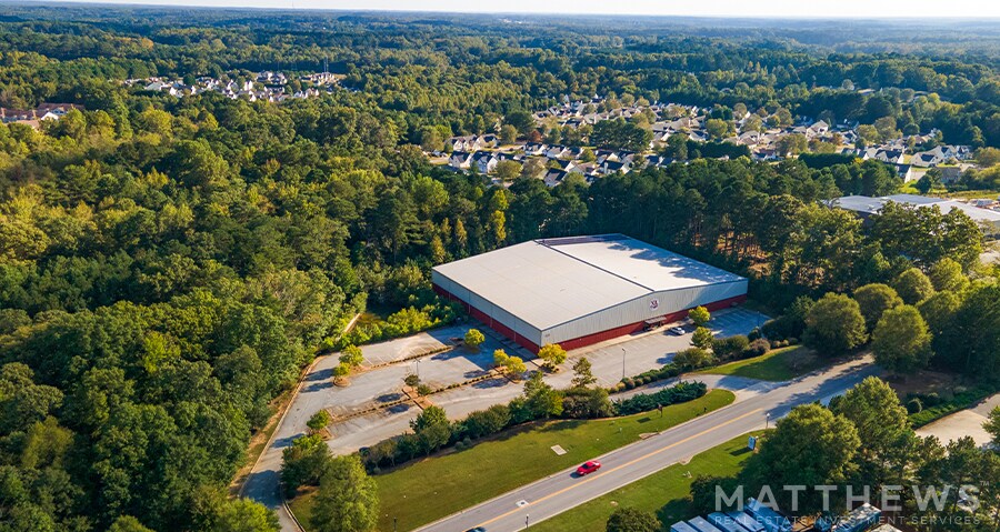 More Photos Of 1245 Oakley Industrial Blvd, Fairburn Warehouse For Sale