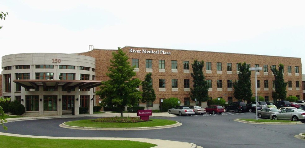 Primary Photo Of 150 N River Rd, Des Plaines Medical For Lease