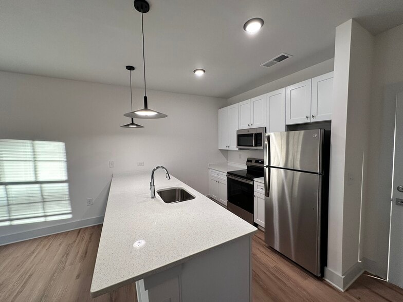 More Photos Of 3515 Markland Dr, Charlotte Apartments For Sale
