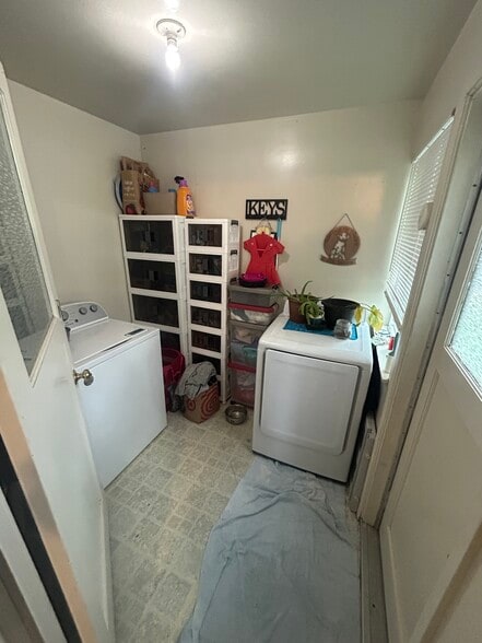 More Photos Of 612 Central Ave, Salinas Multifamily For Sale