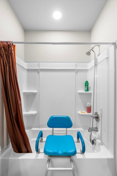 More Photos Of 855 Louisville Rd, Frankfort Apartments For Sale