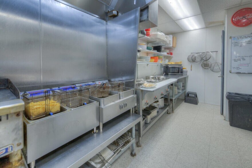 More Photos Of 822 Main St, Walsenburg Restaurant For Sale