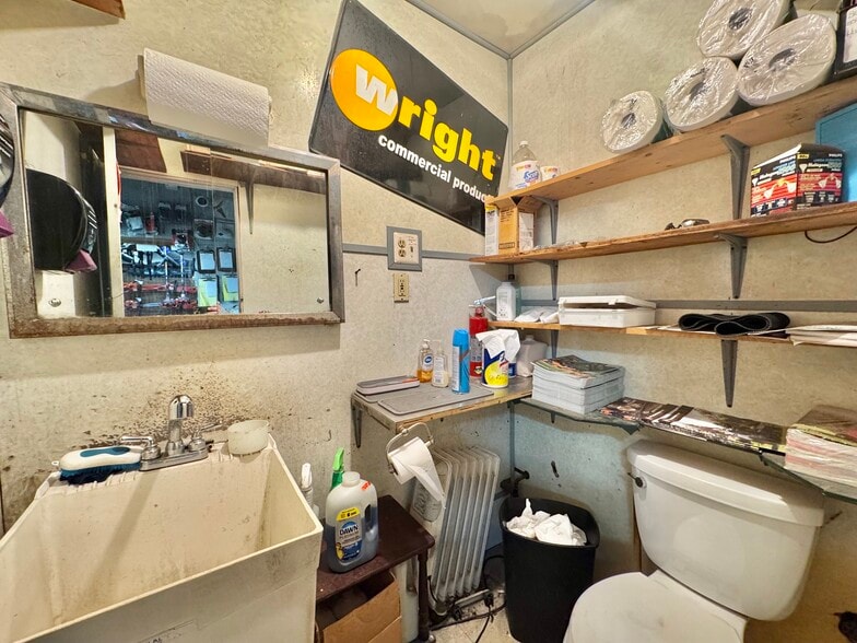 More Photos Of 554 Route 111, Hauppauge Storefront Retail Office For Sale