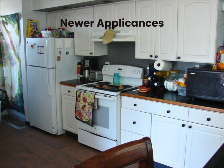 More Photos Of 111 N Poplar St, Mount Olive Apartments For Sale