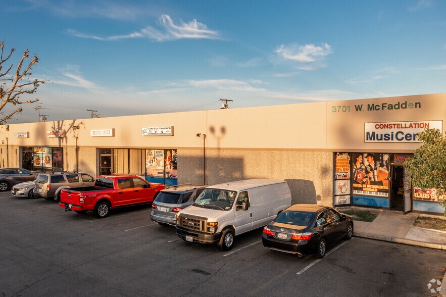 Primary Photo Of 3701 W McFadden Ave, Santa Ana Light Manufacturing For Lease