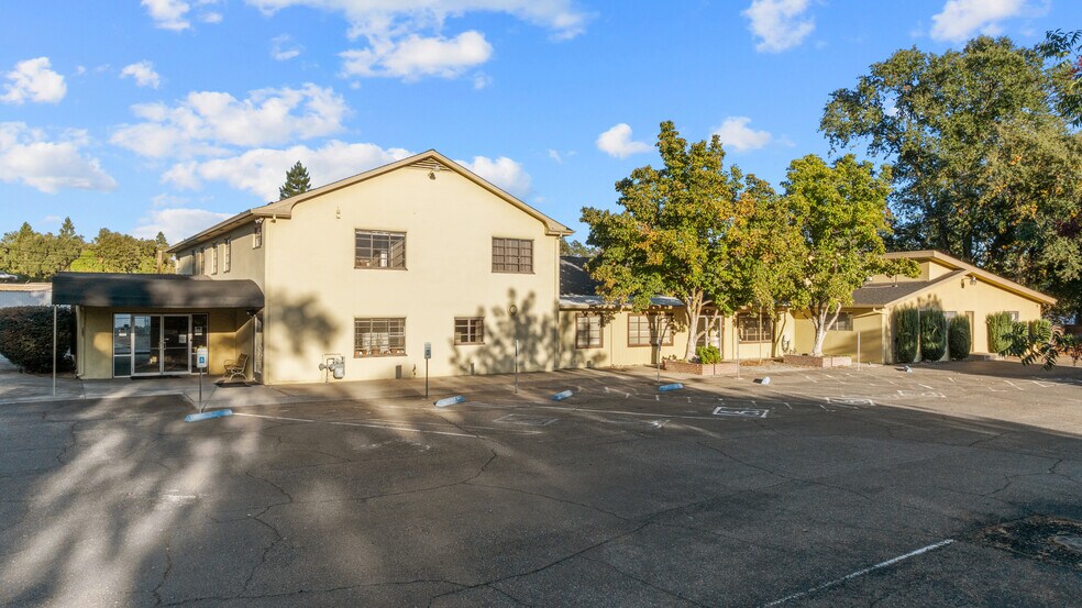 More Photos Of 355 Panama Ave, Chico Flex For Sale