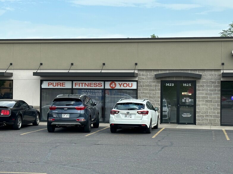 More Photos Of 1417-1431 S Hastings Way, Eau Claire Freestanding For Lease