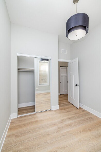 More Photos Of 3039 W 19th St, Chicago Apartments For Sale