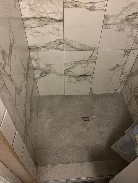 More Photos Of 1220 W 7th St, Texarkana Apartments For Sale